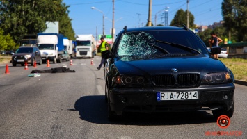 В Днепре суд вынес приговор водителю, который на BMW насмерть сбил женщину на Донецком шоссе
