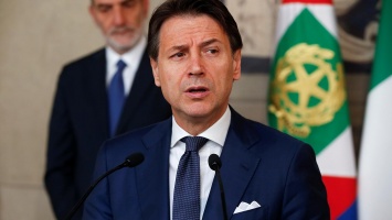Премьер Италии собирает Кабмин: Завтра Конте подаст в отставку
