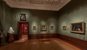 Вермеер и Рембрандт: в Нидерландах показали первую в мире экспозицию в формате гигапикселя