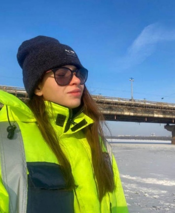 Простая физика: Аси - королева мостов рассказала почему лед возле переправ опасен