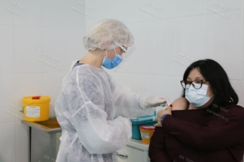 В Крыму создали выездные бригады медиков для вакцинации от Covid-19