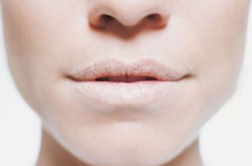 О чем расскажет врачу онемение губ и языка