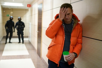 Квартиру Навального в Марьине пришла обыскивать полиция