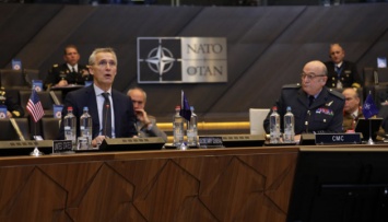 Союзники по НАТО не допустили перетекания коронакризиса в сферу безопасности - Столтенберг