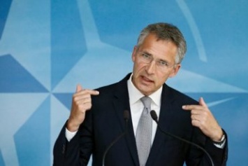 Столтенберг призвал страны НАТО поддерживать боеготовность для сдерживания России