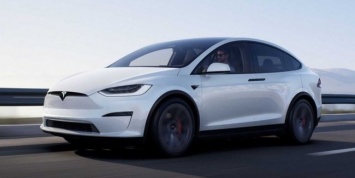 Чем порадует обновленная Tesla Model X