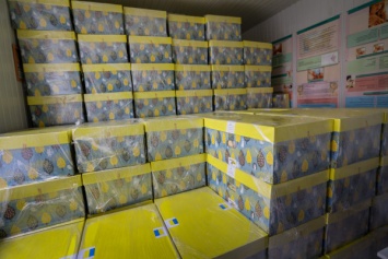 Беби - боксы снова актуальны! В родильных домах Днепропетровской области возобновили практику дарить роженицам «пакет малыша»