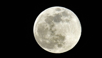 Астрономы сделали высококачественный снимок Луны