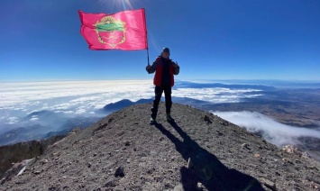Альпинист из Запорожья покорил самую высокую вершину Мексики - фото, видео