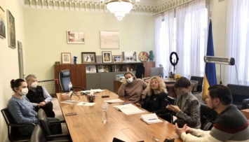 Ткаченко обратился в Кабмин о передаче Гостиного двора на баланс МКИП