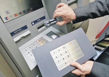 Как в Днепре не лишиться денег при использовании банкомата