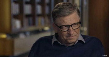Билл Гейтс опроверг слухи о его "причастности" к пандемии коронавируса