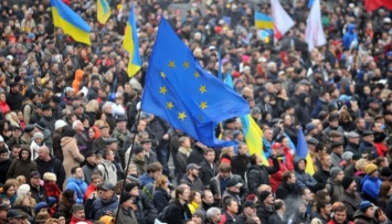 В Киеве семь лет назад был форум Евромайданов, а в Харькове - слет Партии регионов