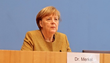 Меркель обещает вакцину от коронавируса каждому немцу до конца лета