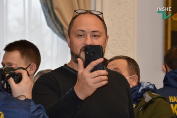 Николаевский горсовет осудил поступок депутата Невенчанного с публикацией фото Путина (ФОТО)