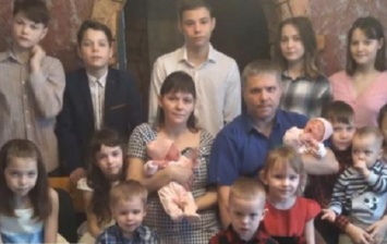 В Винницкой области женщина родила двойню, теперь у нее 15 детей