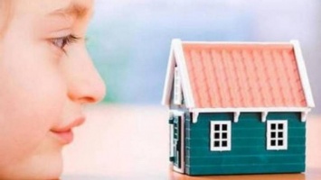 Семь детей-сирот из Днепра станут владельцами жилья