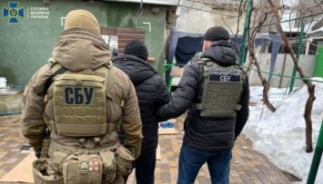 Оружие и психотропы: СБУ накрыла нарколабораторию в Одесской области
