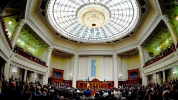 В Украине восстановят конкурсы для госслужащих