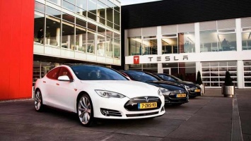 Автокомпании Tesla и Volvo стали лидерами немецкого рынка
