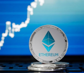 Курс Ethereum впервые превысил $1,7 тыс