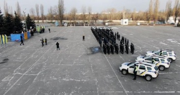 В ХНУВД состоялся выпуск полицейских офицеров громад