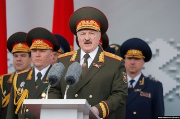 В Европарламенте считают, что введенных санкций в отношении белорусских чиновников недостаточно - надо еще