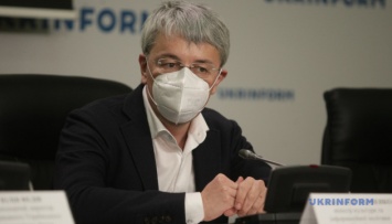 В Славянске депутаты заявили о сокращении библиотекарей - Ткаченко