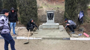 Памятник офицерам, погибшим на «майдане» в Киеве, перенесли к Холму Славы в Судаке