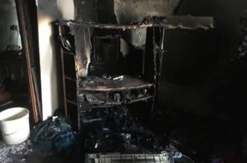 В Лисичанске случился пожар в жилой многоэтажке