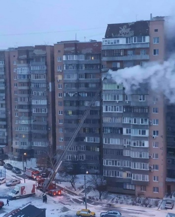 В Харькове жильцов горевшего дом расселят по гостиницам за счет города