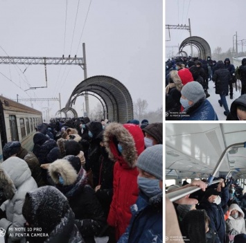 Трамваи сходят с рельс, школы закрывают. Что происходит в Украине на третий день снежного коллапса