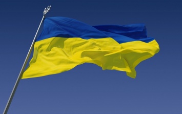 На Николаевщине хотят установить 72-метровый флагшток. Днепру такой проект обошелся в 26 млн. грн., у нас может быть дешевле (ФОТО)