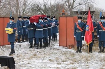 На Луганщине простились с погибшим бойцом