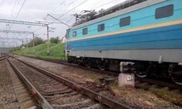 «Укрзализныця» планирует отменить единственный поезд к Энергодару