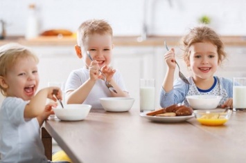 ТОП 5 вкусных и полезных детских завтраков. Днепрянки, ваши дети будут в восторге