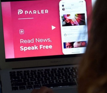 "Нас не отменить": соцсеть Parler перезапущена на новой платформе