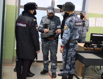 В Крым поступила новейшая техника для выявления взрывчатки и наркотиков