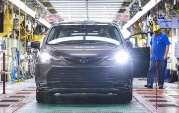 Toyota выпустила 30-миллионный автомобиль американской сборки