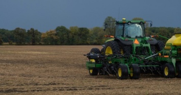 В Украине хотят изменить правила лицензирования топлива для аграриев