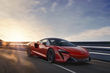 McLaren представил новый суперкар без задней передачи | ТопЖыр