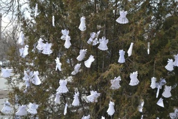 "Ангелы памяти": северодончане присоединились к всемирной акции почтения Небесной Сотни (фото)