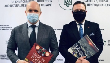 Зеленые технологии: посол Польши просит улучшить обмен данными с Украиной