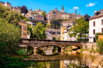 Люксембург увяз в налоговых скандалах