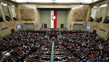 Сенат Польши призвал Евросоюз расширить санкции против России