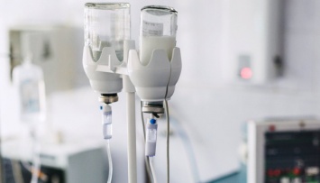 Семь COVID-больниц Прикарпатья загружены почти на 100%