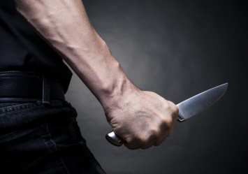 Погибла на месте: в Кривом Роге женщину 16 раз пырнули ножом