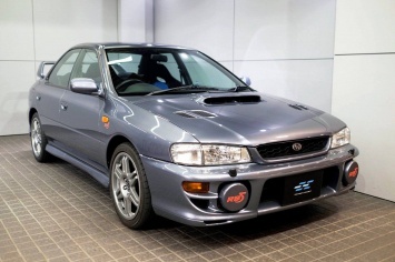 В Гонконге на аукцион выставили редкий Subaru Impreza