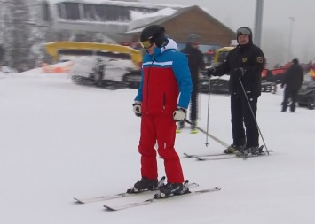 Фотофакт: Путин с Лукашенко катались на лыжах