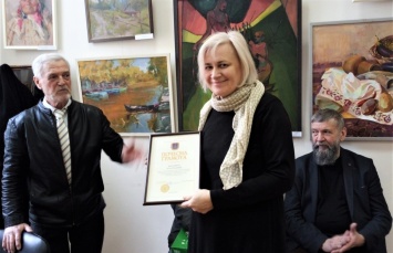 Одесским художникам вручены почетные награды. Фото